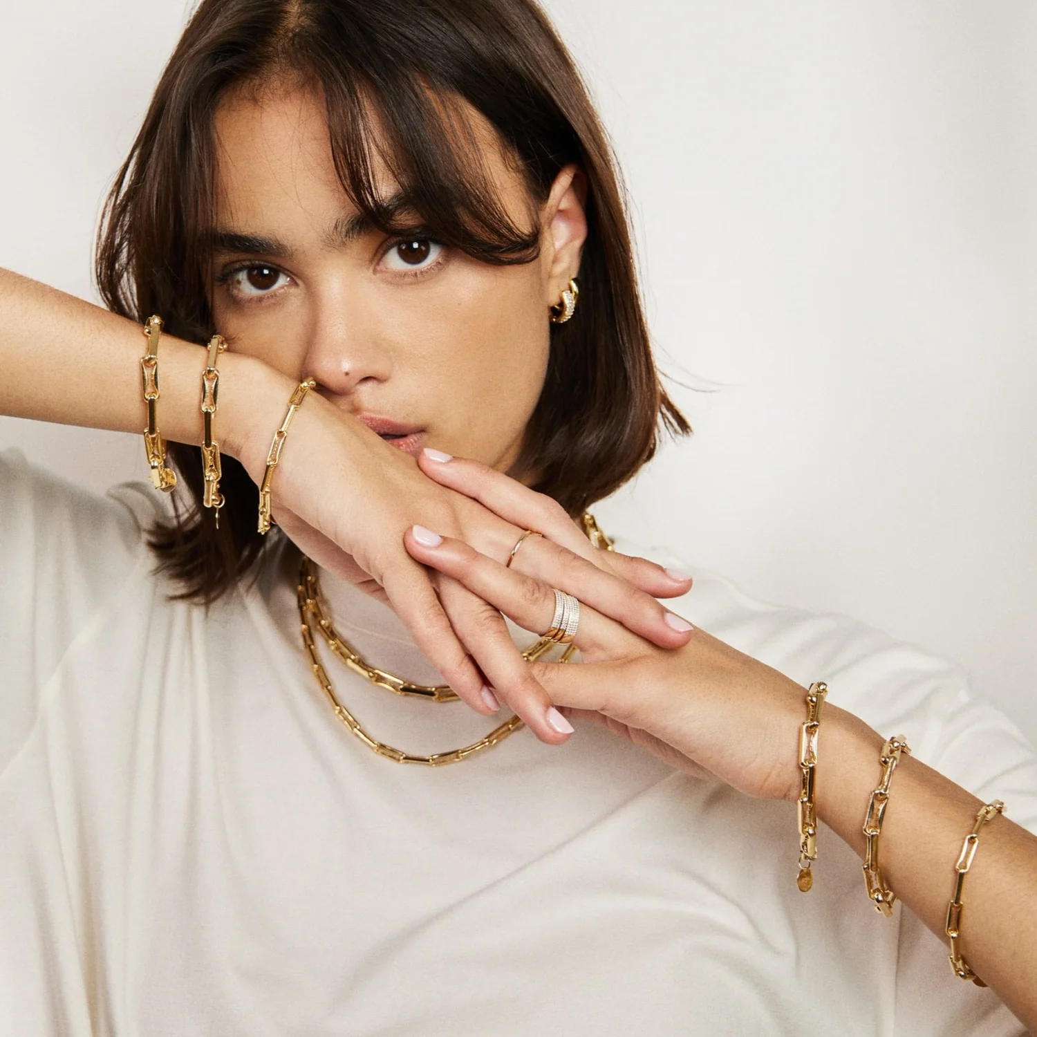 THE SMALL INDENTED PAPERCLIP BRACELET - Image 4