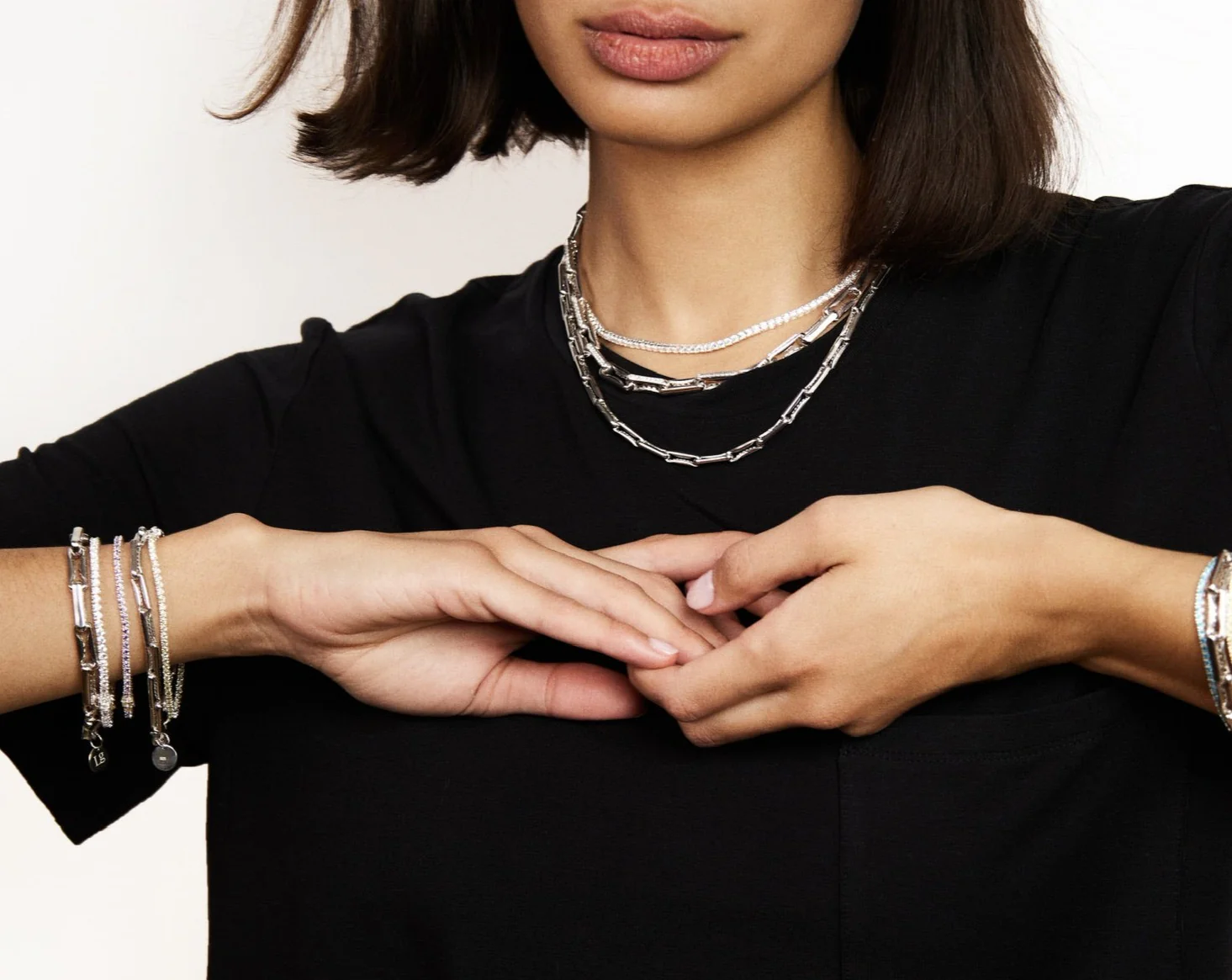 THE SMALL INDENTED PAPERCLIP BRACELET - Image 8