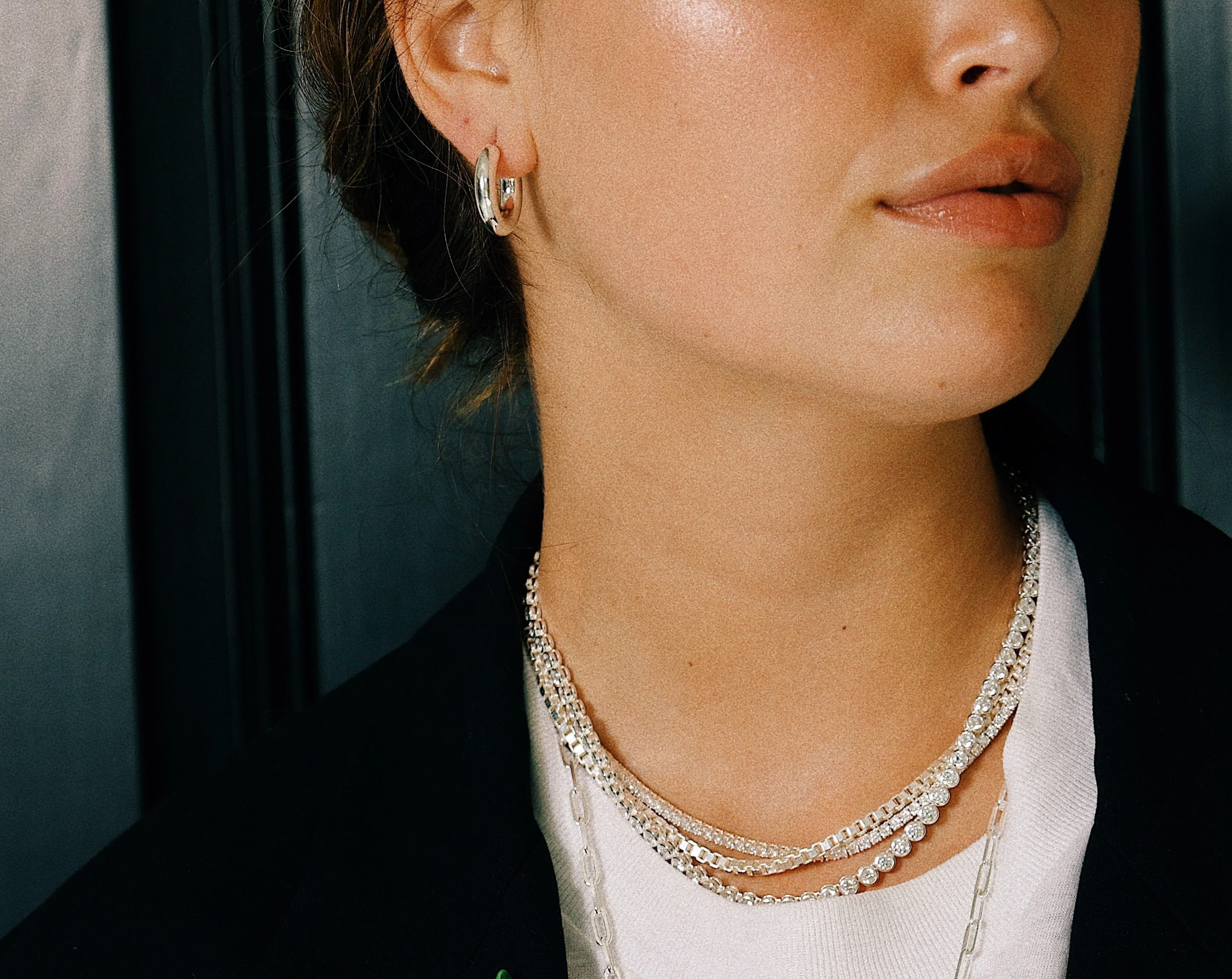 THE BOLD HOOPS - Image 5