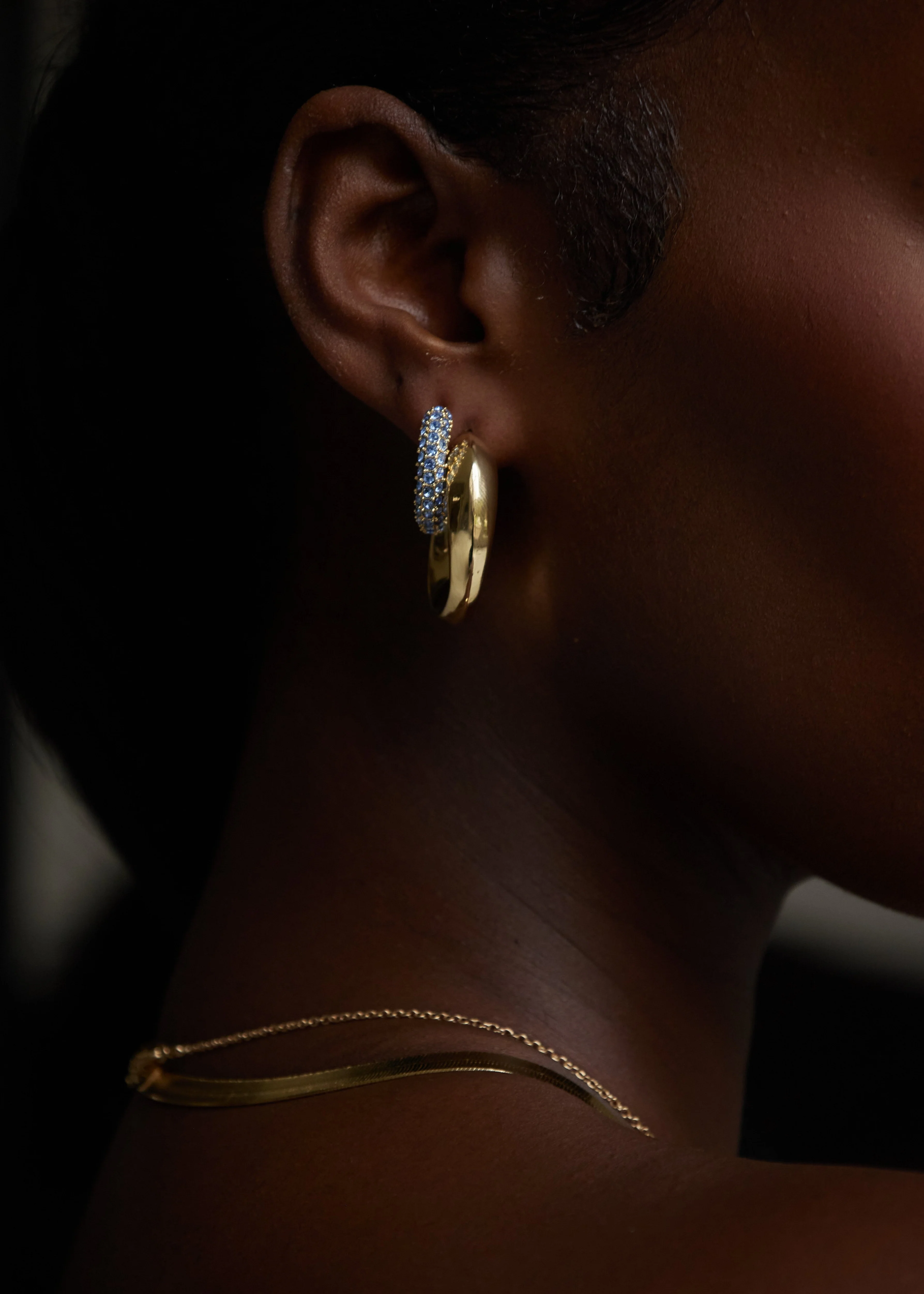THE BOLD CRYSTAL HOOPS - Image 11