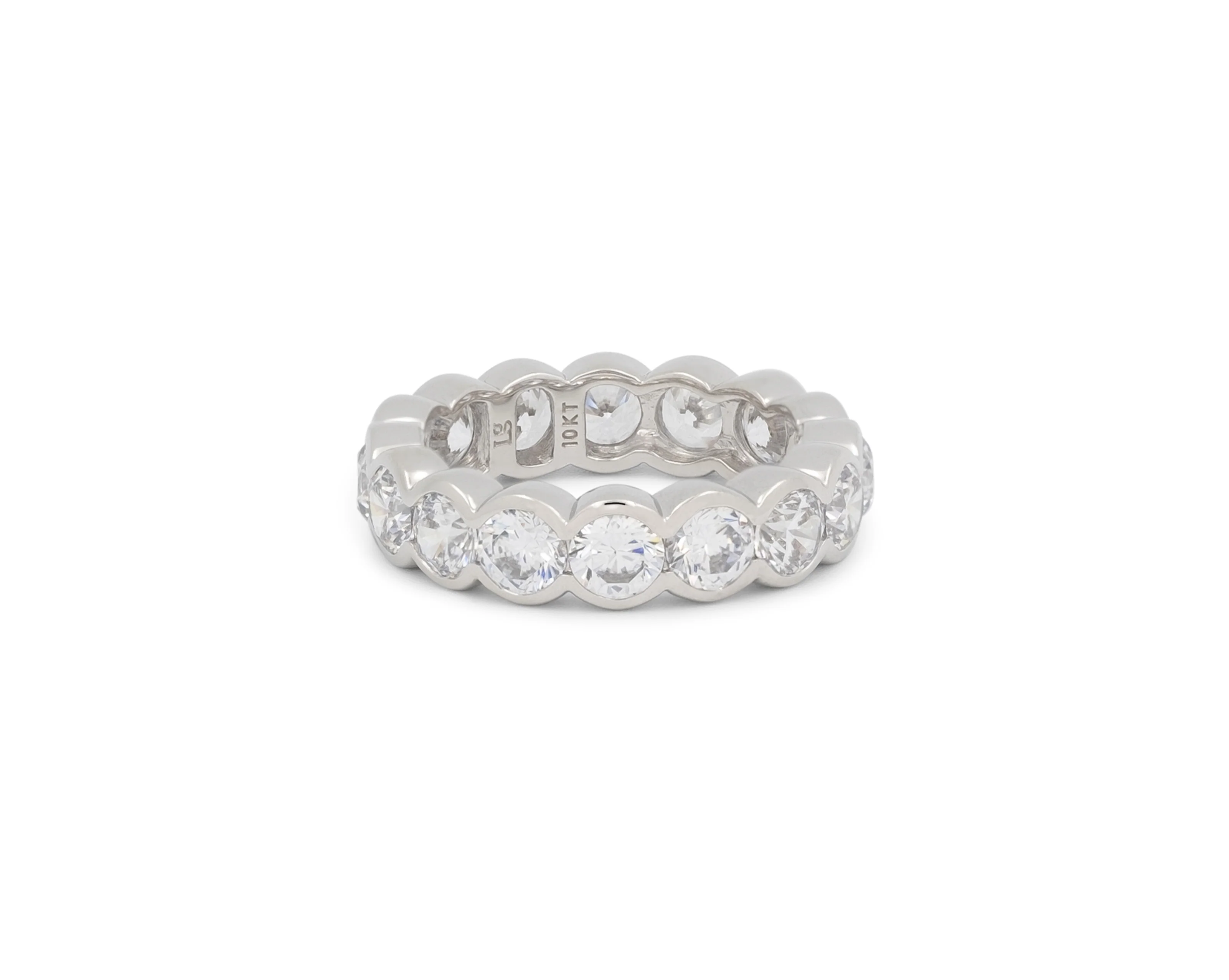 THE SCALLOPED ETERNITY RING - Image 5